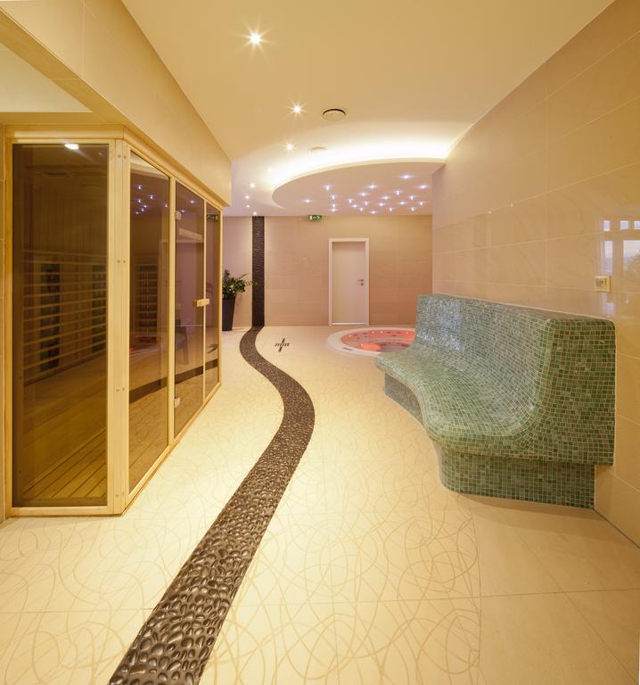 Hotel Green Dolny Kubin Exterior photo
