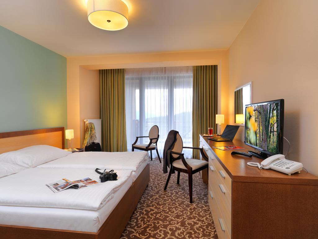 Hotel Green Dolny Kubin Exterior photo